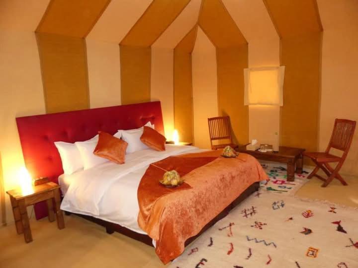 Hotel Bivouac Camel Trips Merzouga Esterno foto