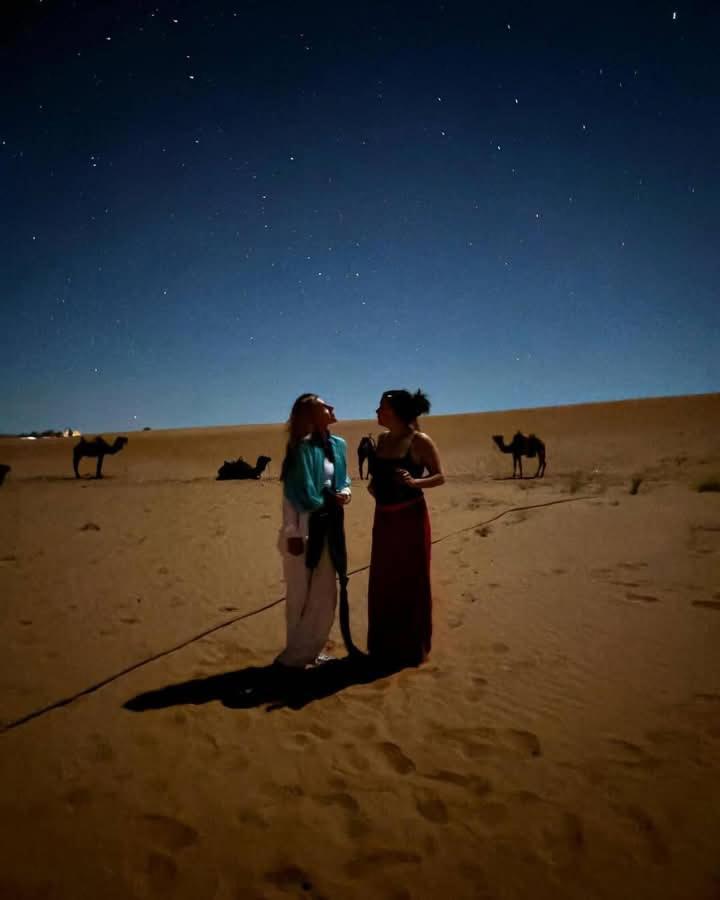 Hotel Bivouac Camel Trips Merzouga Esterno foto