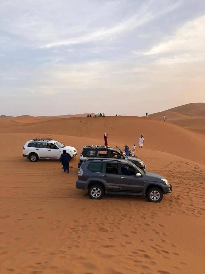 Hotel Bivouac Camel Trips Merzouga Esterno foto