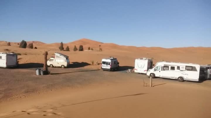 Hotel Bivouac Camel Trips Merzouga Esterno foto