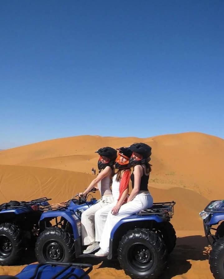 Hotel Bivouac Camel Trips Merzouga Esterno foto