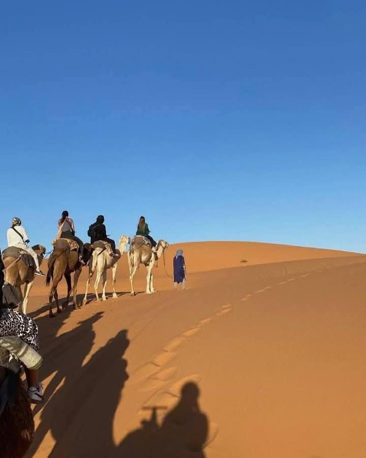 Hotel Bivouac Camel Trips Merzouga Esterno foto
